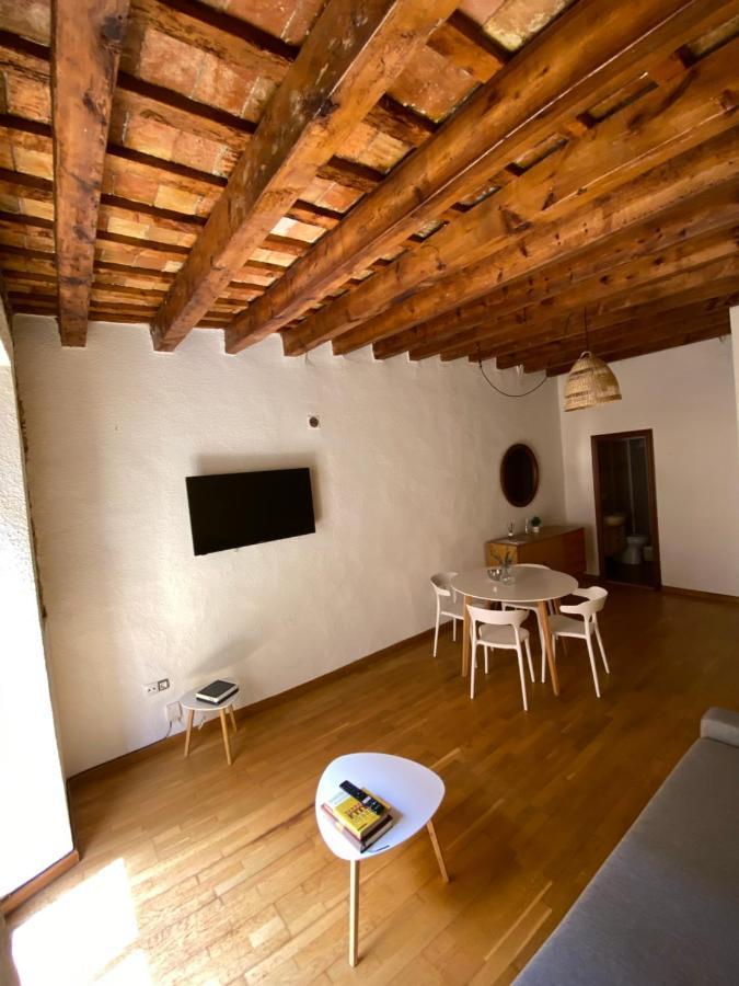 Casco Antiguo Apartment *